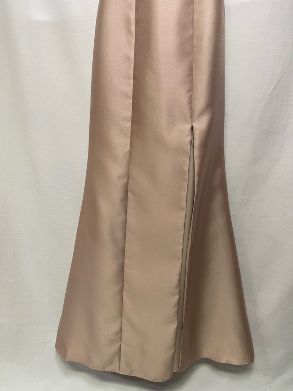ALFRED SUNG Off-Shoulder Prom Dress in Tan - Size 0 - Picture 6 of 16